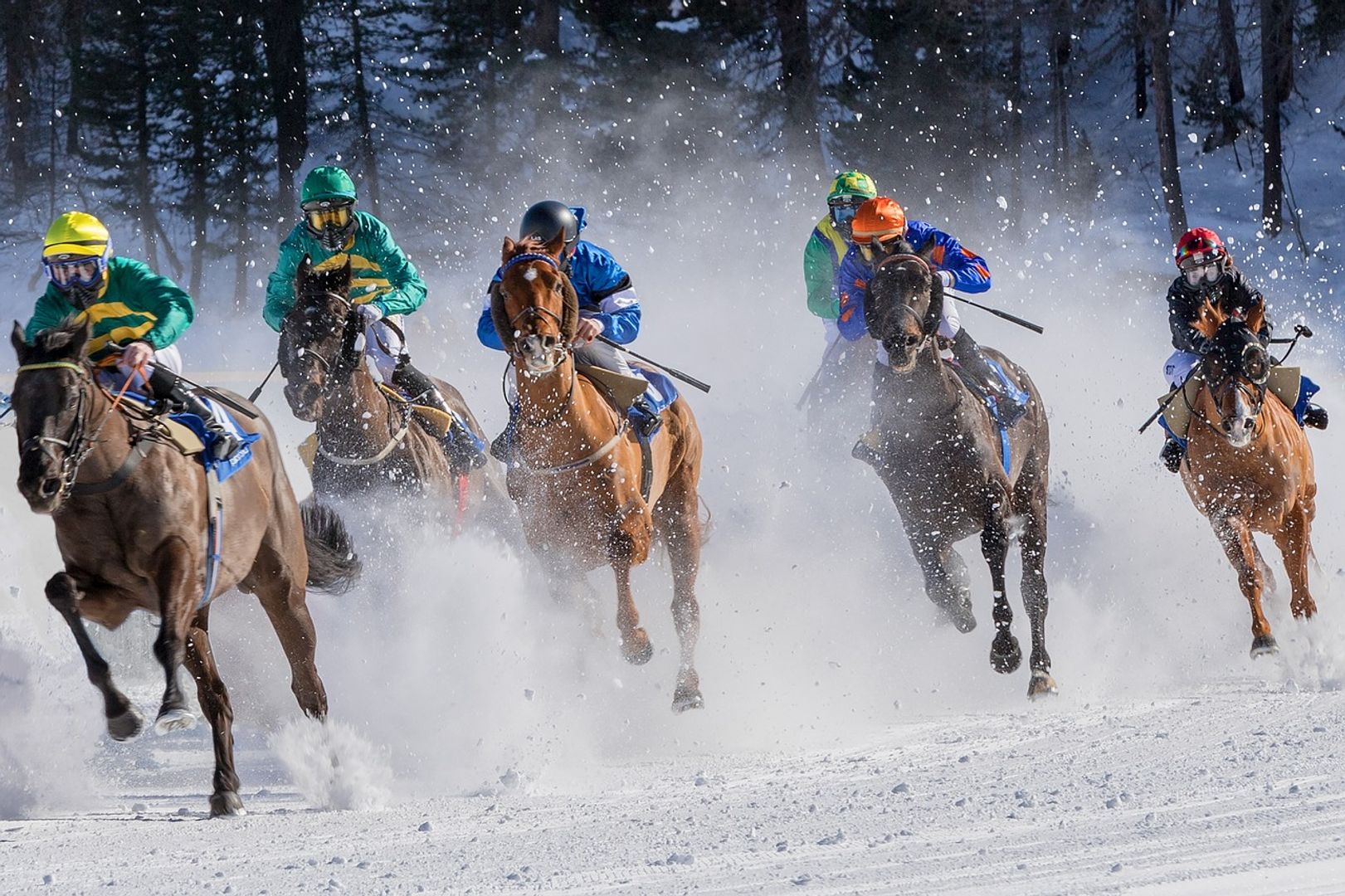 Bitcoin and Ether Experience Gains Amidst a Cautious Market with Altcoins Falling Behind