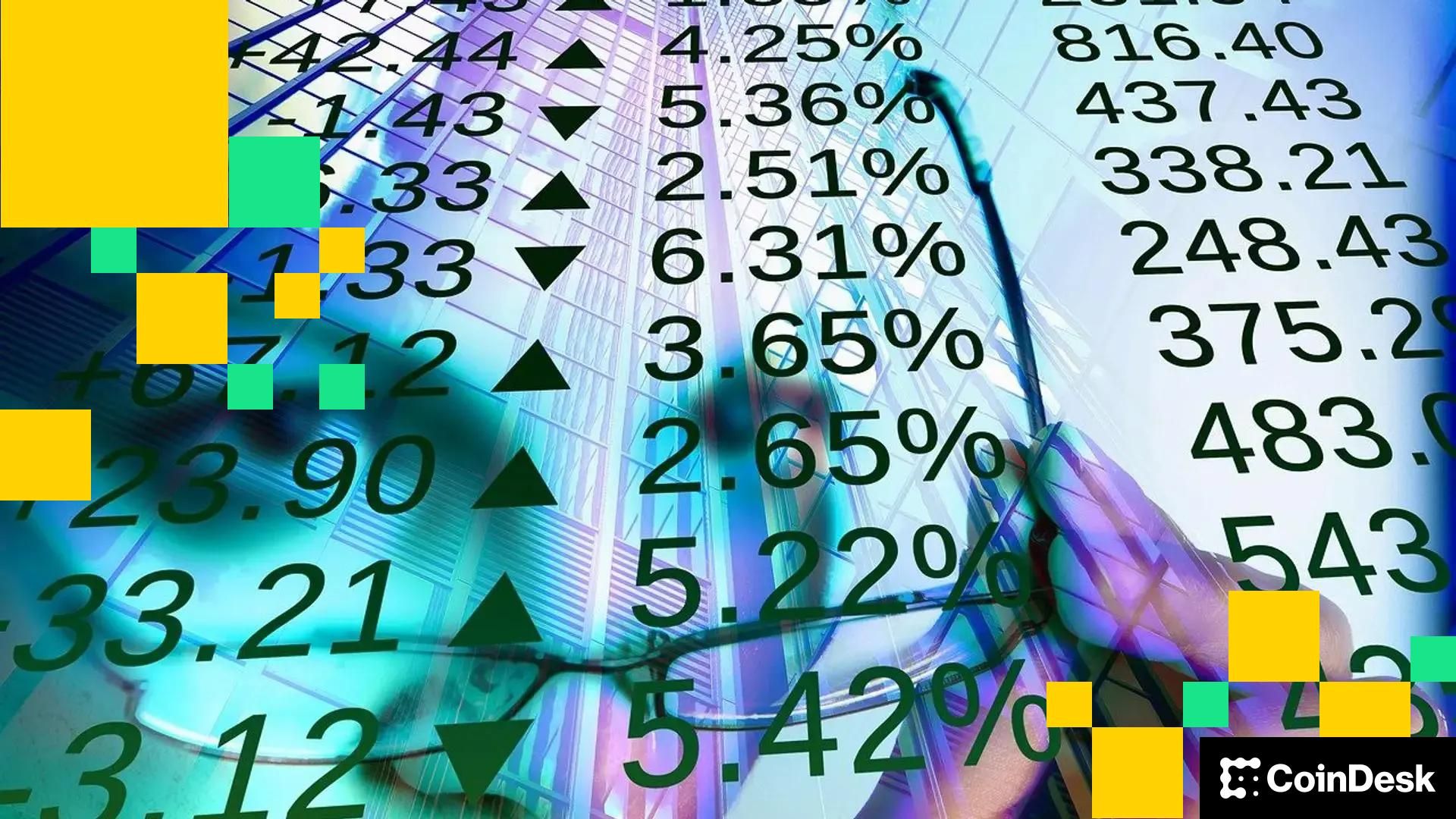 Bitcoin Dips Amidst Widespread Cautious Trading, Though Weekly Gains for Leading Cryptocurrencies Remain Intact