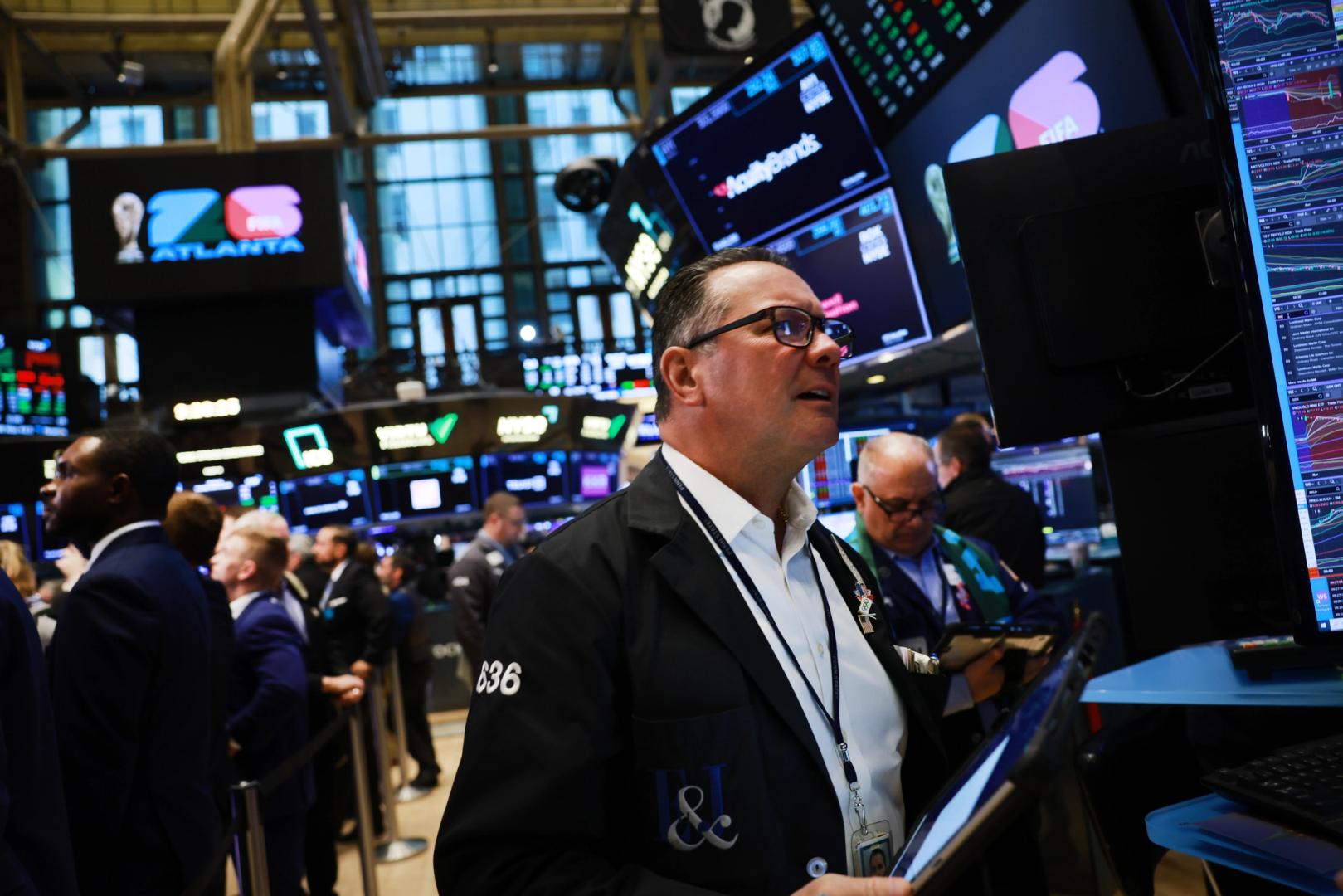 Bitcoin Faces a $110 Billion Decline Despite Positive Momentum from Wall Street