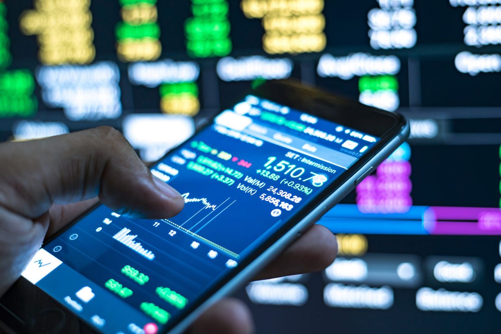 Bitcoin's Dramatic Price Fluctuations Result in $415 Million in Liquidations for Leveraged Traders
