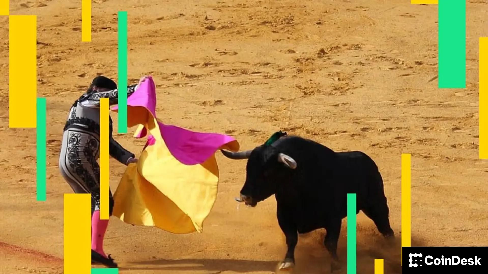 Bitcoin Surpasses $72,000, Outshining Equities Amid Dollar's Rise