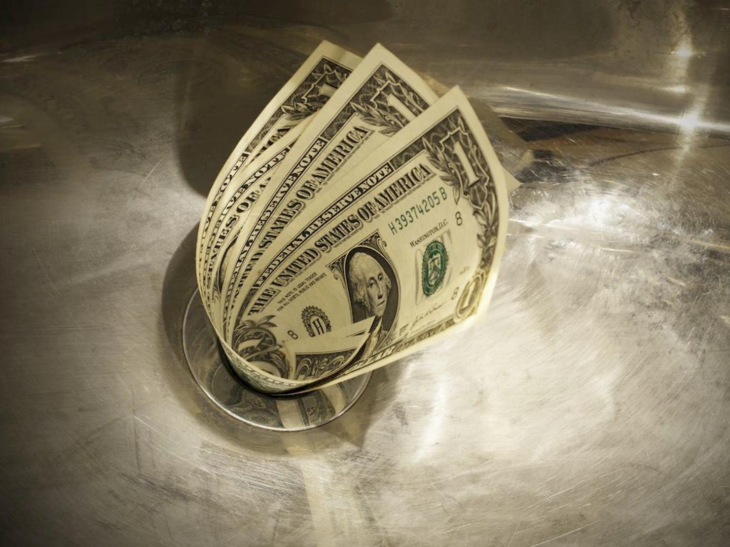 Bitcoin Whale Faces $61 Million Liquidation on HTX Amid Market Downturn