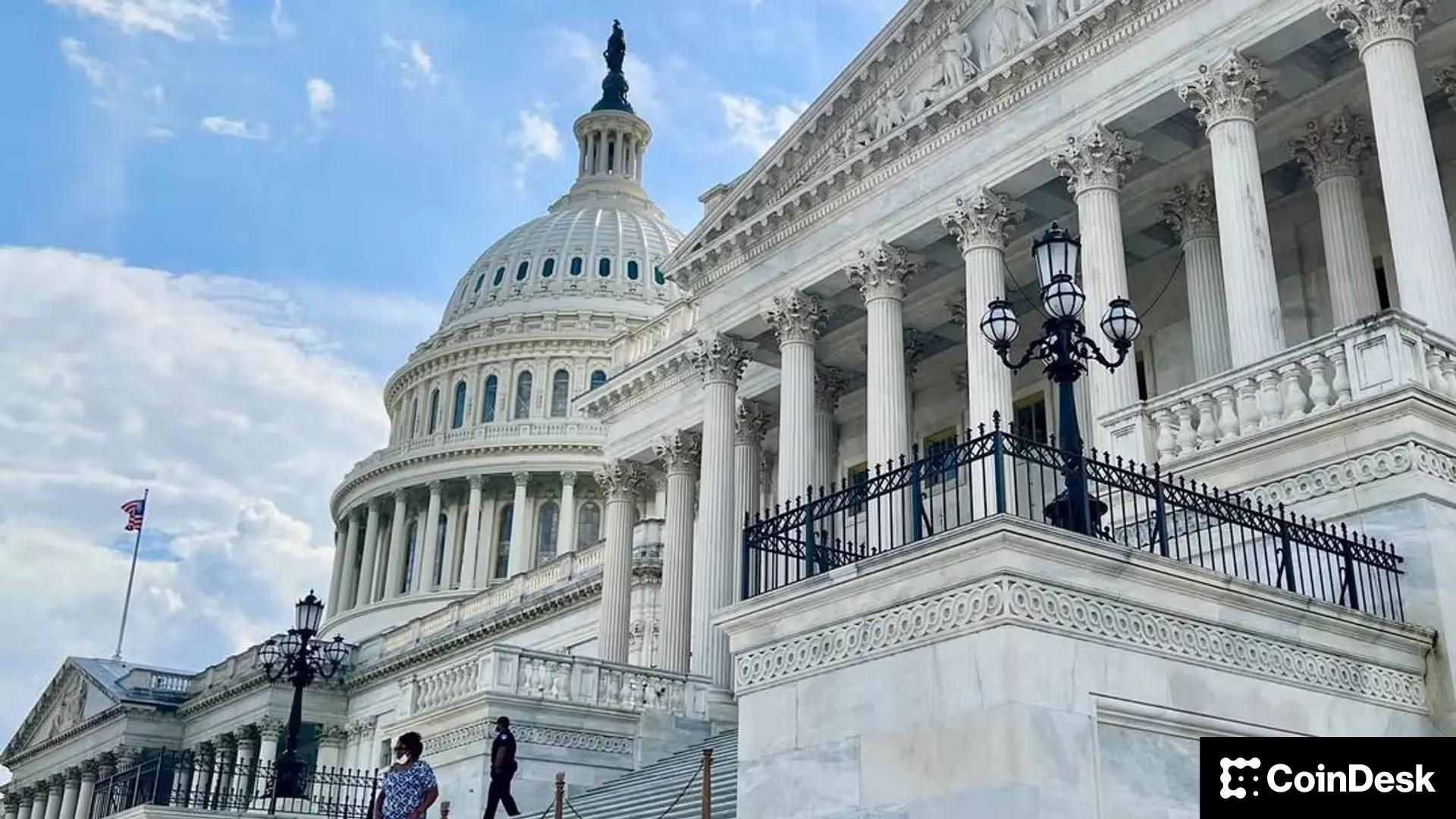Legislators Work to Break Deadlock on Crypto Clarity Legislation by Offering Stablecoin Yield Solution